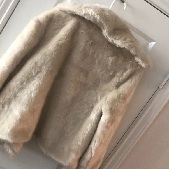 Topshop, nwt, us10 ANNE faux fur crop jackt - Picture 4 of 6